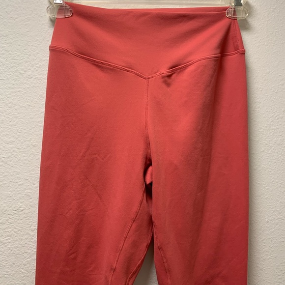 Balance Athletica Pink Coral OG Leggings Size L - Picture 2 of 6